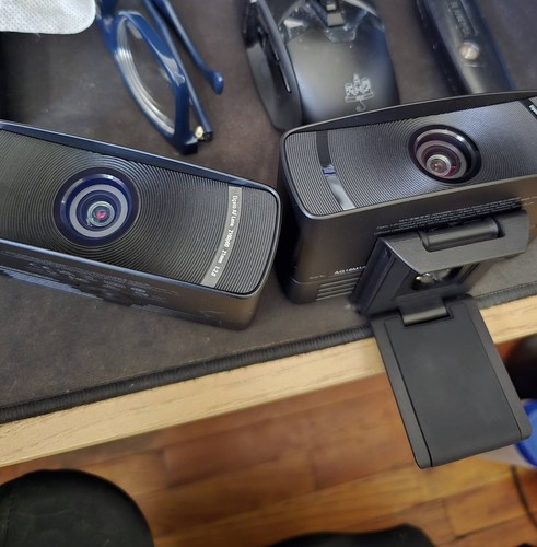 Two elgato face - elgato, cam